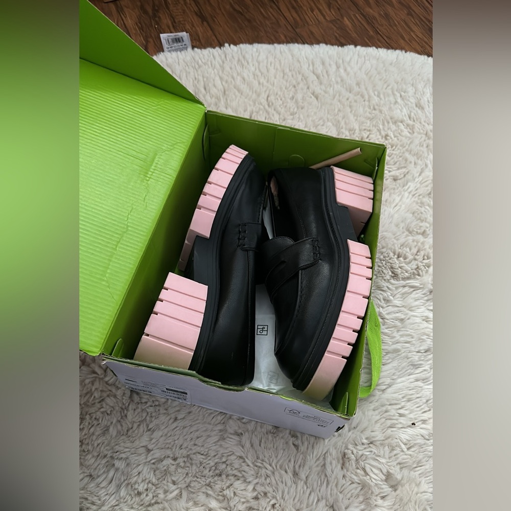 Paris Chunky Black & Pink Loafers